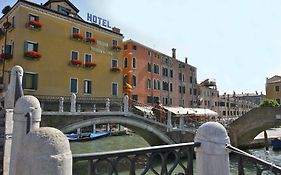 Hotel Arlecchino Venedig